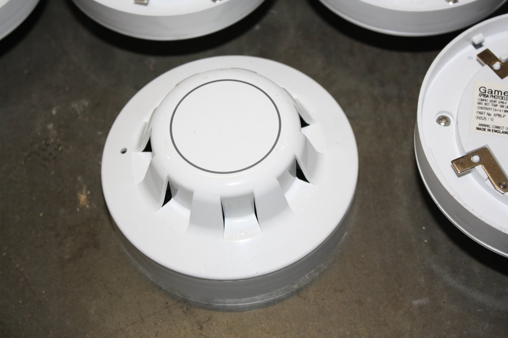 FCI GAMEWELL HONEYWELL XP95P XP95A PHOTOELECTRIC SMOKE DETECTOR SENSOR
