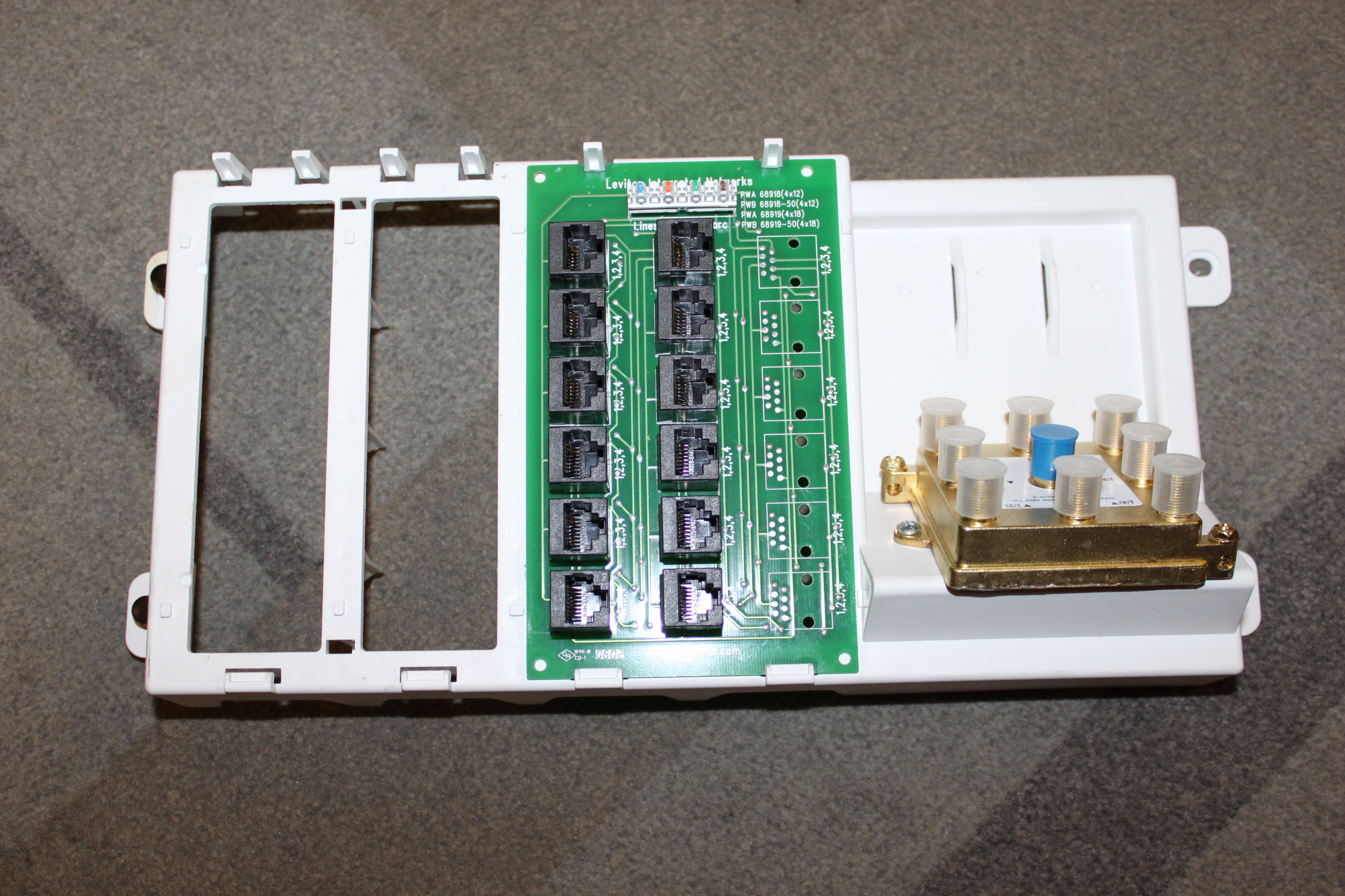 LEVITON 47603 412 4X12 TELEPHONE DISTRIBUTION BOARD  